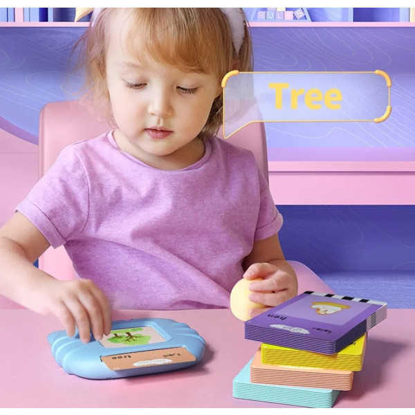 قارئ البطاقات  📚🗣️- اللون الأزرق